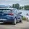 Opel Astra 2019 am Fluss